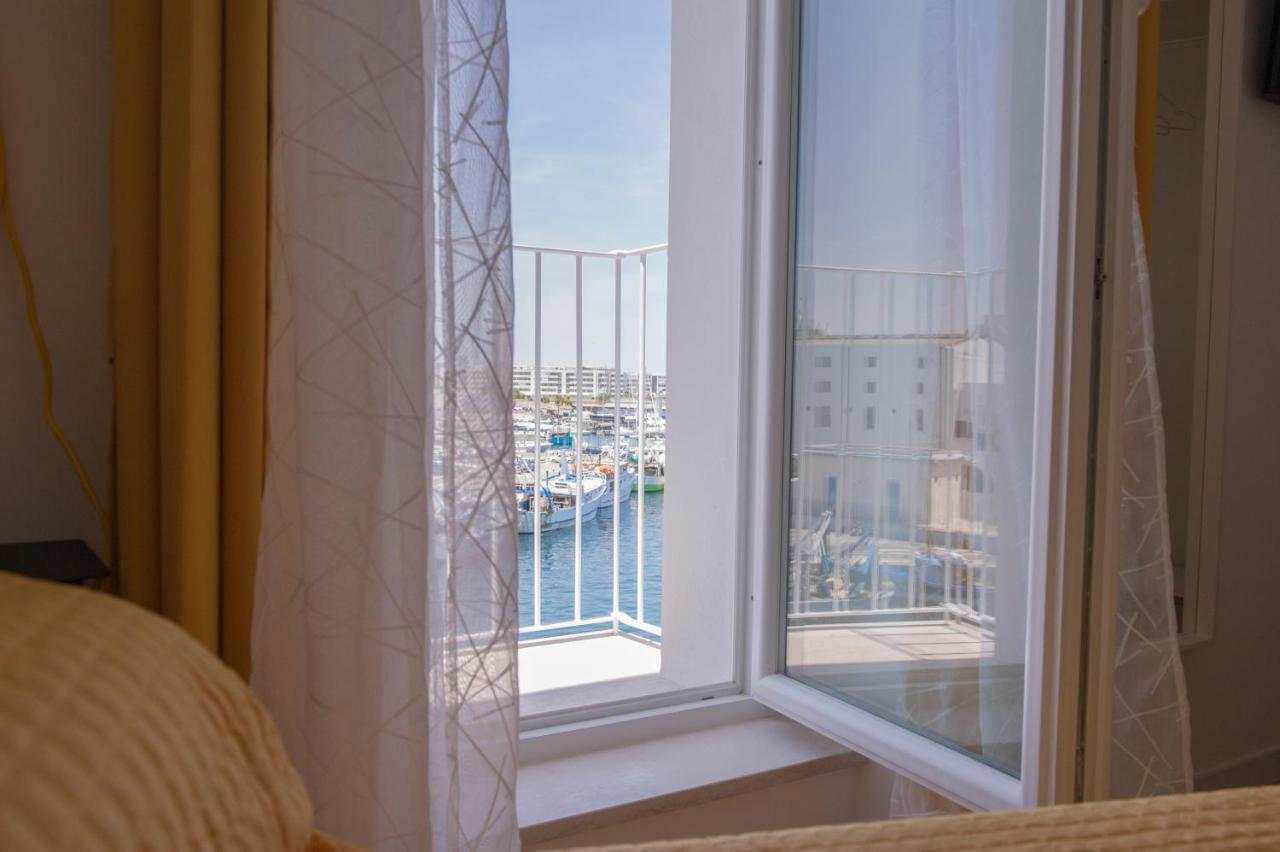 Art Apartment Sea View Monopoli Exterior foto